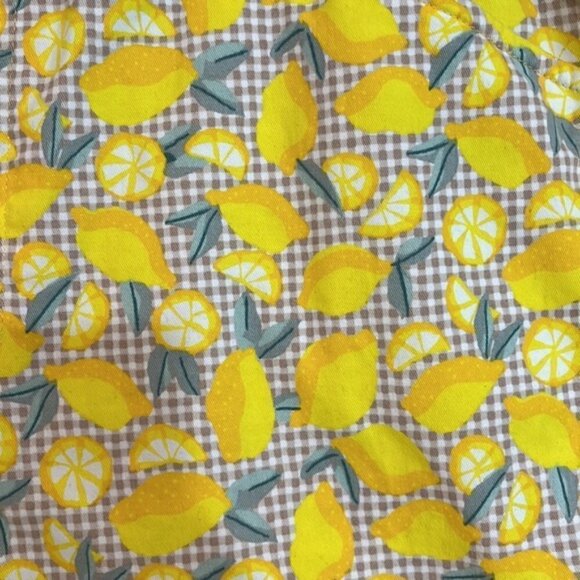 Lands End Women's Pull-On Chino Crop Pants Lemon Print Size 16 Elastic Waist - Picture 3 of 8